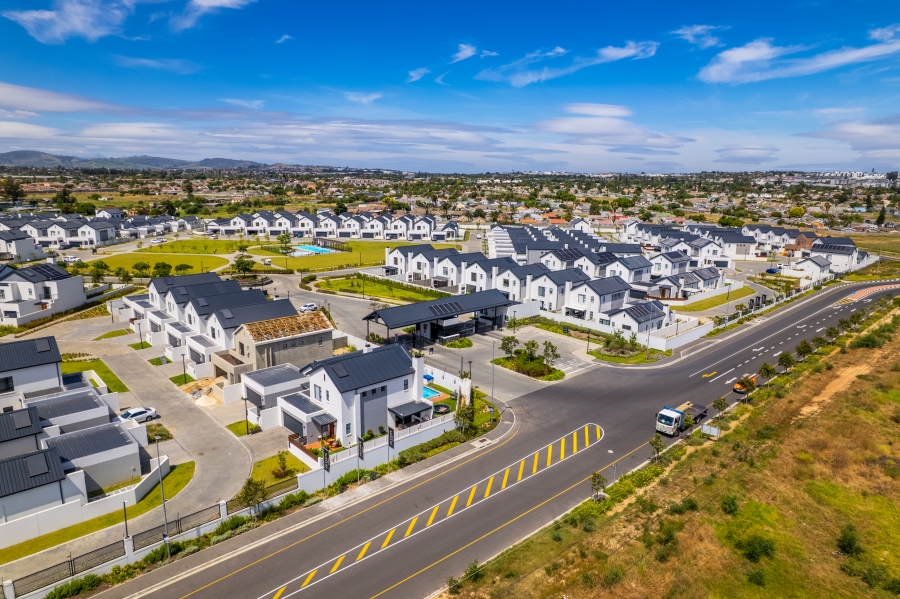 3 Bedroom Property for Sale in Le Coste Estate Western Cape